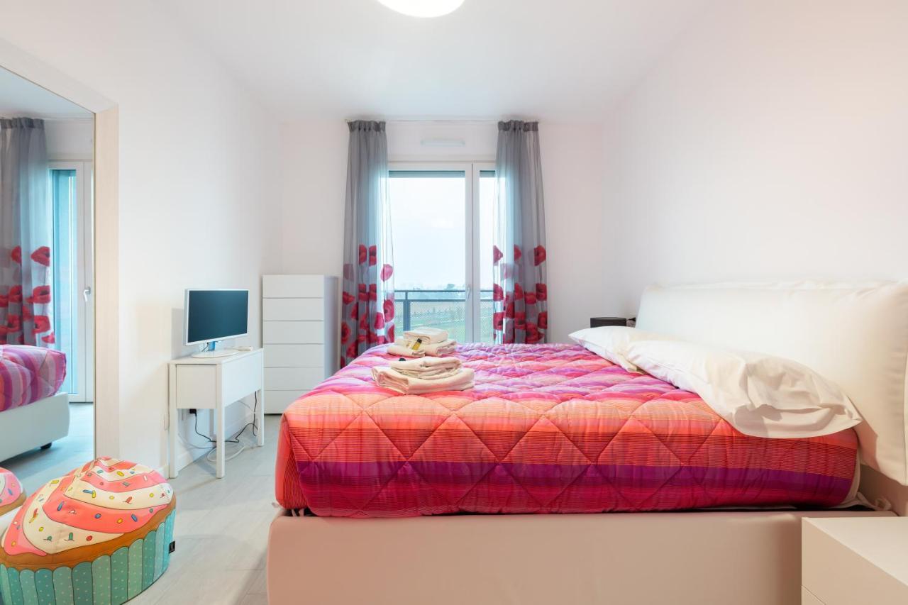 Fiera Milano Flat With Garage Apartment Luaran gambar